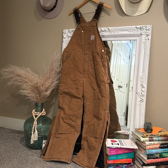 Insulated carhartt coveralls - Picture 2 of 7